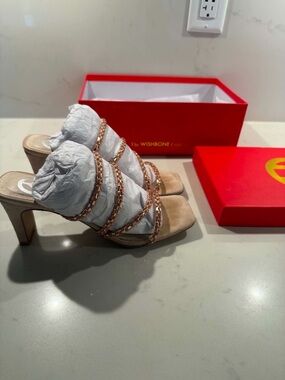 Women’s Shoes